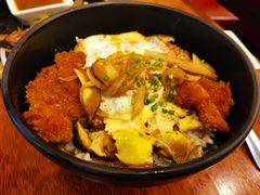 -玛格萝妮比萨屋(四平店)