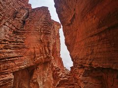 -天山神秘大峡谷