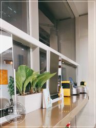 -变画·发型STUDIO