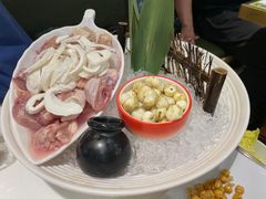 -洪氏嗨捞·猪肚鸡火锅(阳光天地店)
