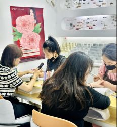 -芊冉•美甲美睫纹绣