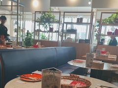 -渝信川菜 · 川味家常菜(财富购物中心店)