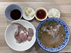 -丰登陕西水盆牛羊肉·泡馍