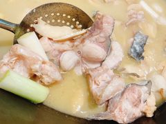 -陈大锅·岳阳鱼馆·地道岳阳菜(美食街店)