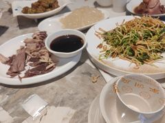 -高玛纳驴肉火烧(一世界店)