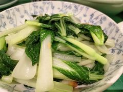 拍蒜炒小白菜-誉八仙粤菜(万象天地店)