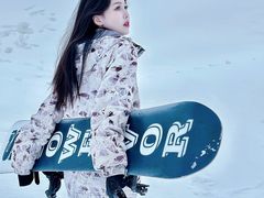 -鳌山滑雪度假区