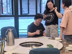 -菌海森林·非遗野生菌火锅(西山区滇池路摩根道店)