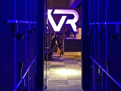 -VR间客漫虚拟现实体验馆(汉街店)