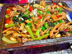 -蛙舍·炭烧牛蛙(东百中心店)
