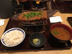 -牛カツ京都勝牛(河原町蛸薬師店)