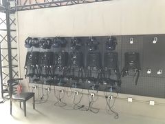 -未来战场·大空间VR·轰趴·团建(常营店)