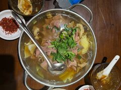 -谢老五跷脚牛肉·非遗传承店