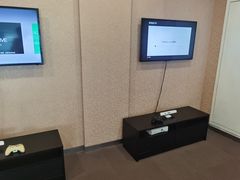 -天津波士信达奔驰4S店(卫津南路店)