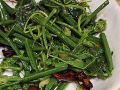 -巴依兄弟西域美食(机场店)