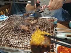 -明洞阿姨·韩式酱蟹烤肉·创意料理(三元桥店)