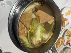 -犇鼎牛潮汕牛肉火锅(新辰里学清路店)