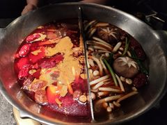 -湊湊火锅·茶憩(新中关购物中心店)