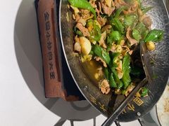-费大厨辣椒炒肉(通州万达店)