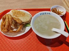 -护国寺小吃店(红莲南路店)