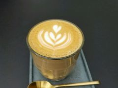 -UNI UNI(环亚凯瑟琳店)