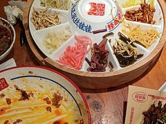 -怪噜范·老贵阳街头名小吃(鸿通城店)