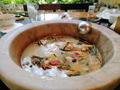 -抚仙湖生态石锅鱼野生菌(告庄店)