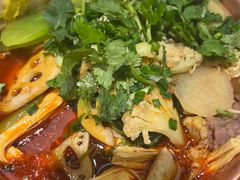 -成都你六姐·牛肉冒菜(城市集市合生汇店)