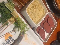 -牛小嫩串串火锅(老国贸总店)