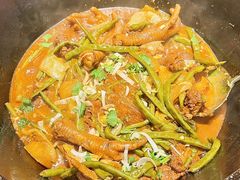 -山河屯铁锅炖·非遗东北菜(南山店)
