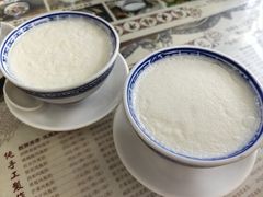 -周大娘牛乳(旧寨古村总店)