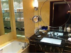 iphone_upload_pic-上海波特曼丽思卡尔顿酒店