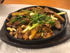 生啫猪杂-粤·向群饭店(龙津东路总店)