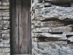 -高荡千年布依古寨旅游景区