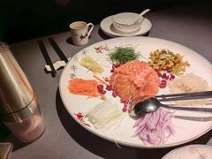风生水起捞三文鱼-小炳胜(天环店)