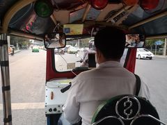 -彩虹云霄拜约克摩天塔