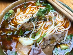 -全家福米线