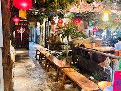 -城墙拐拐火锅(三峡广场黑金冠店)