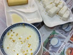 -周大娘牛乳(旧寨古村总店)