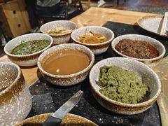 -顶顶汤火牛排火锅·经典铜锅涮肉