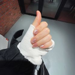 -U+nail优加专业美甲美睫