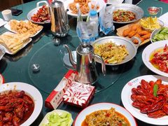 -叶派龙虾•招牌香辣蟹·海鲜(中海国际店)