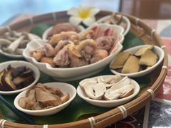 -菌林天下·野生菌汤锅
