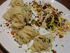 方脑壳鸡丝凉面-辛香汇(飞洲店)