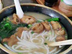 -南苑风味过桥米线(革新路店)