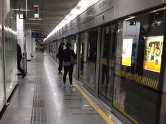 -东方体育中心(地铁站)