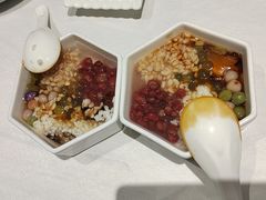 -江城小馆陕南妈妈菜·全球旅行餐厅(钟楼店)