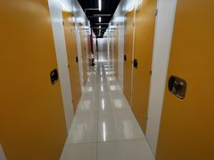 -安东易迷你自助仓储寄存仓库(杨浦店)