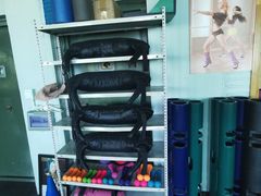 -瑞莱克斯健身俱乐部