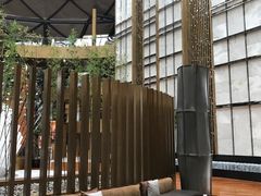 -上海滴水湖皇冠假日酒店